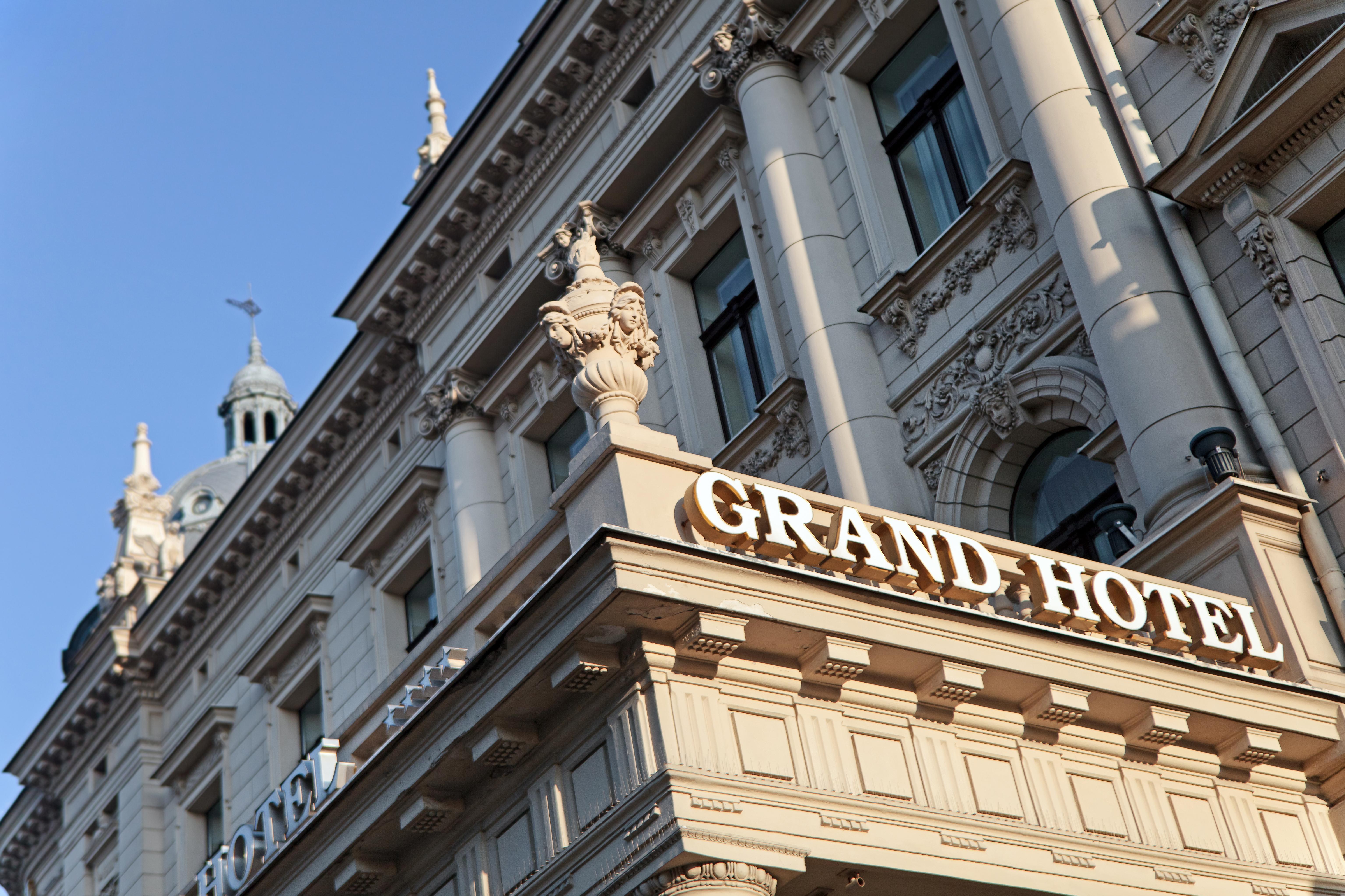 Ibb Hotel Grand Hotel ลูบลิน ภายนอก รูปภาพ